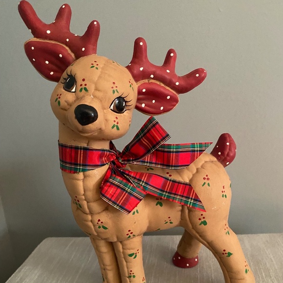 Vintage Ceramic Reindeer Figures Hand Painted Brown with Red Polka Dot Antlers - Picture 2 of 8